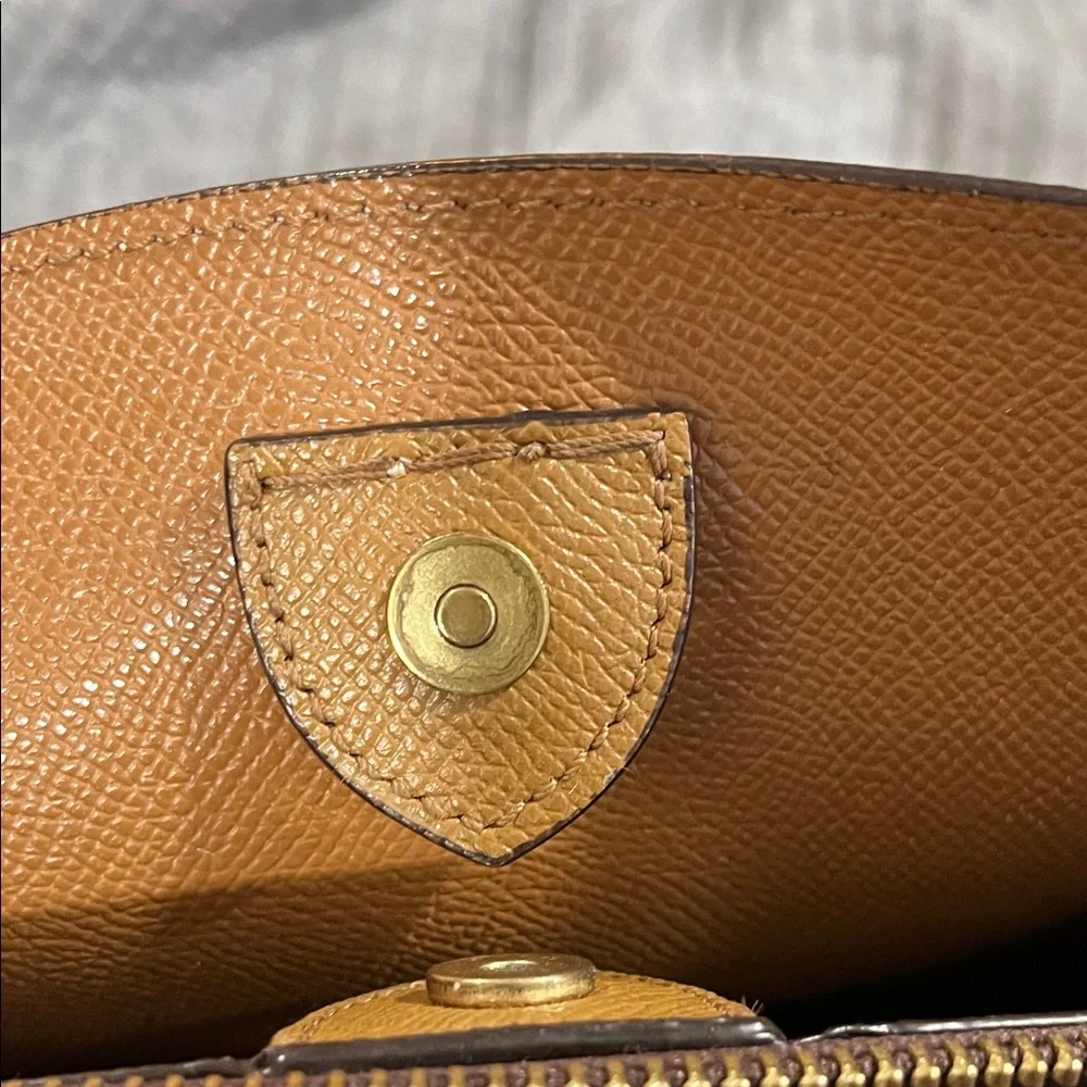 Coach Cream and Tan Leather Willow Shoulder Bag - Picture 14 of 16